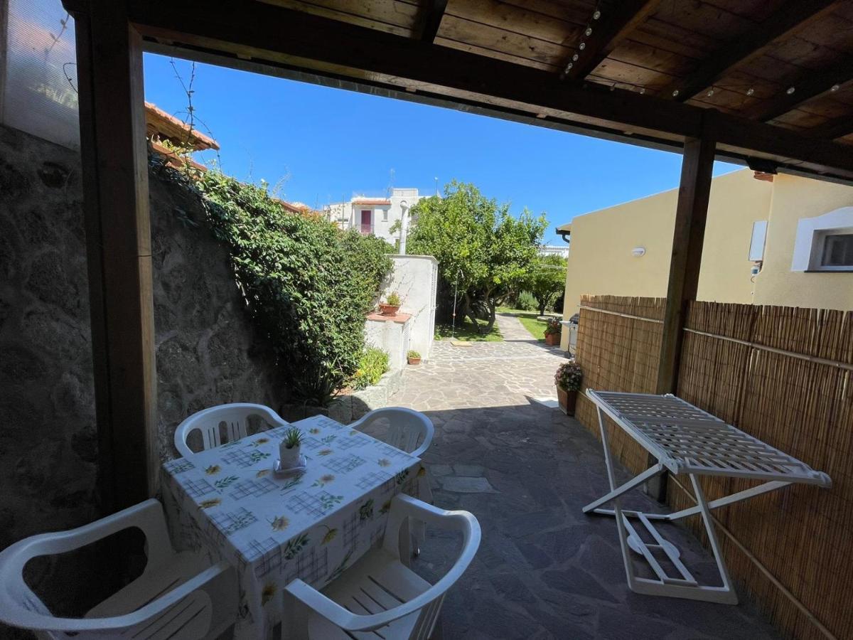 Bilocale con open-space super centrale con WI-FI Forio di Ischia Extérieur photo